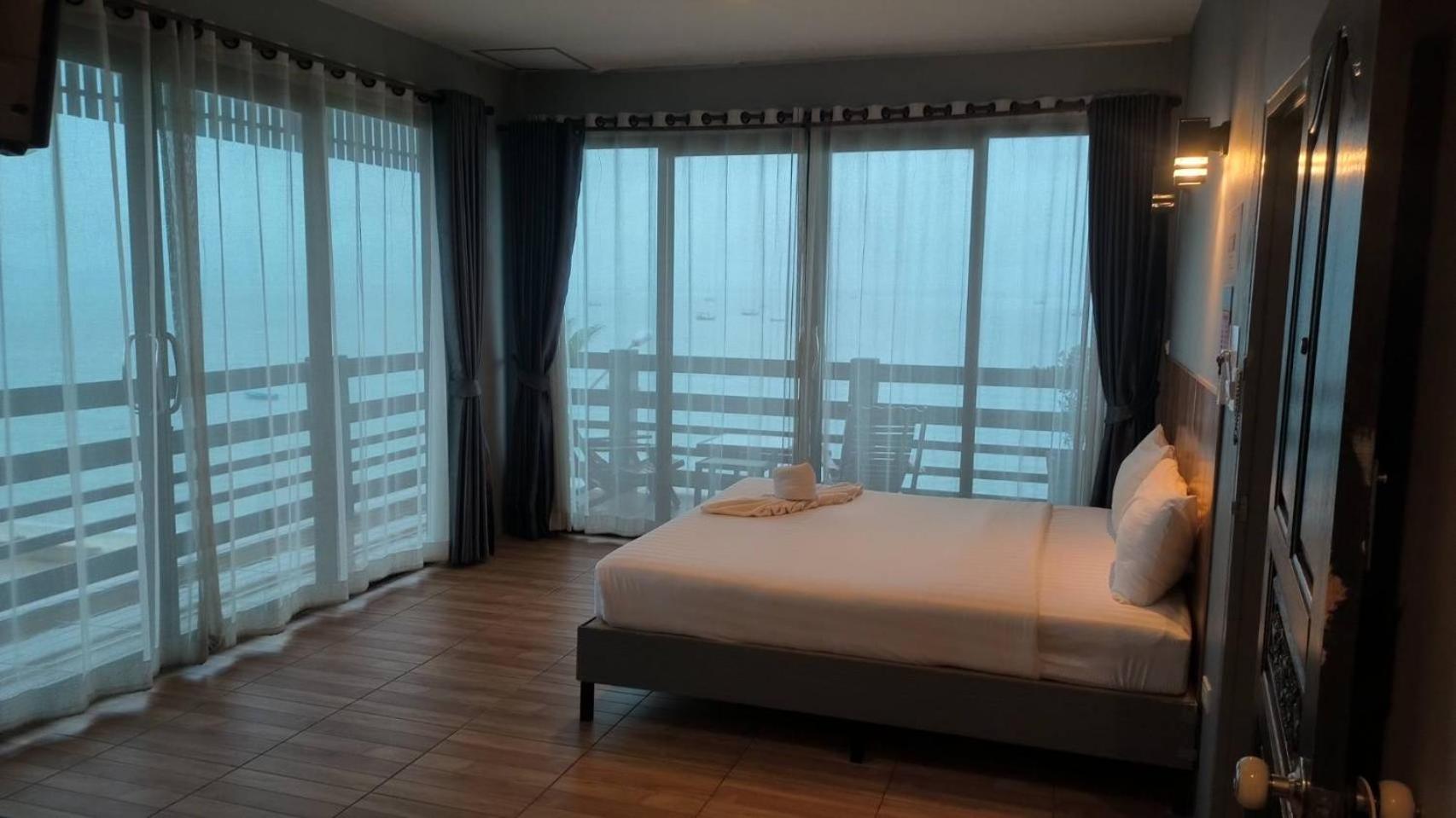 Zea Zide Hotel Прачуапкхирикхан Экстерьер фото
